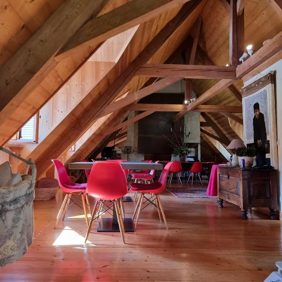 ***  La Vallombreuse Bed & Breakfast Menthon-Saint-Bernard France