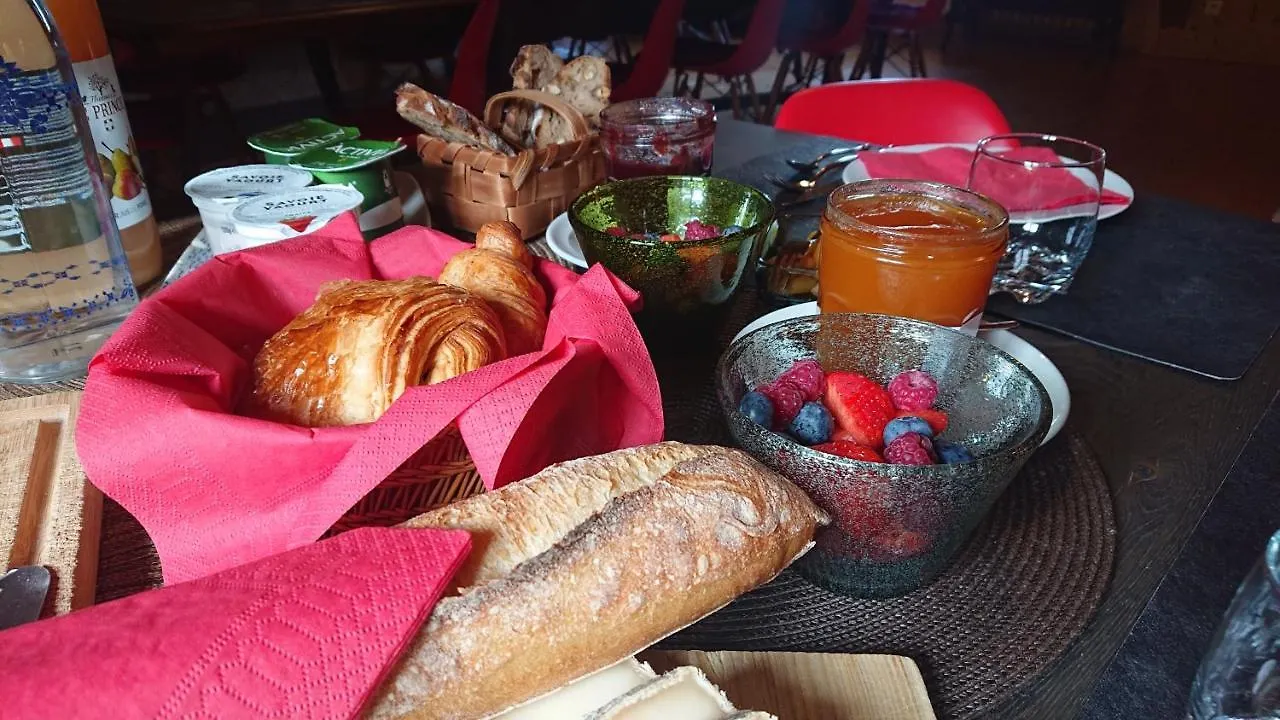 La Vallombreuse Bed & Breakfast Menthon-Saint-Bernard