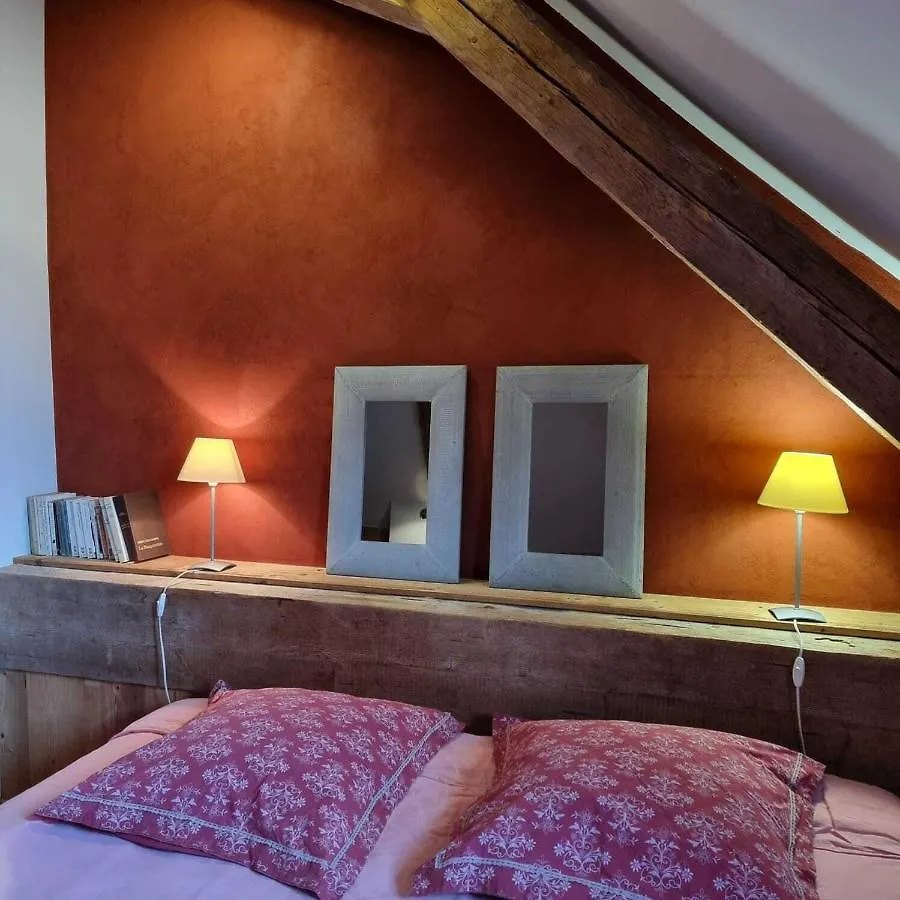 La Vallombreuse Bed & Breakfast Menthon-Saint-Bernard 3*,  France