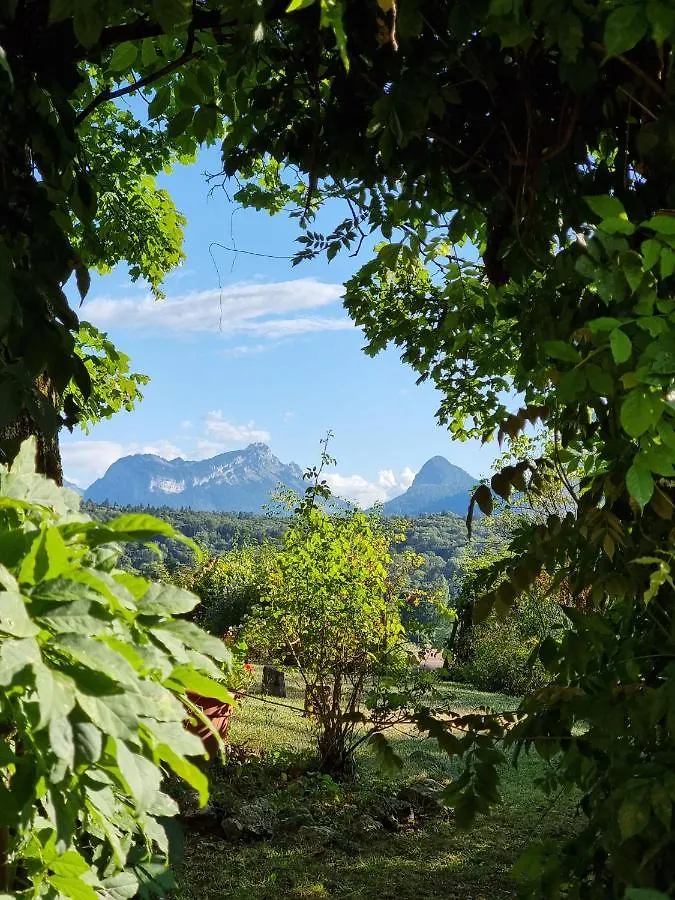 La Vallombreuse Bed & Breakfast Menthon-Saint-Bernard